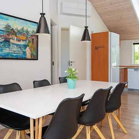Luxury Retreat With - By Traum